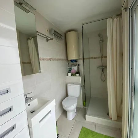 A Primera Linea De Mar Apartment